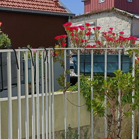 Green House / Casa Verde Porto Exterior photo